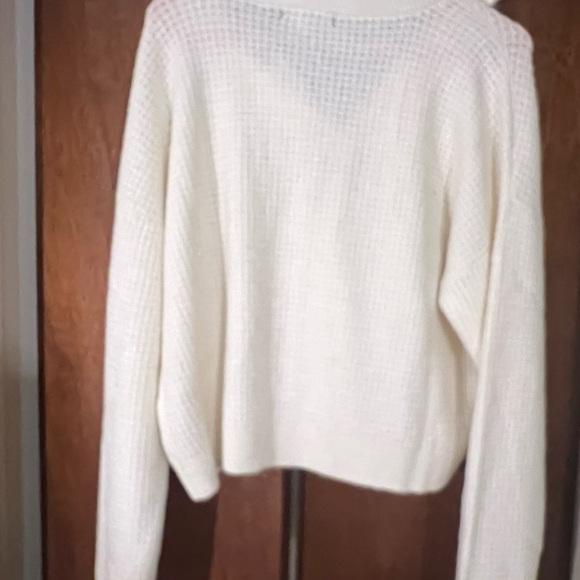 Cropped NY&Company Cream Sweater - Picture 2 of 4